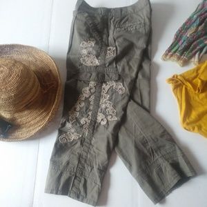 RED Valentino Lace Capri Cropped Pants